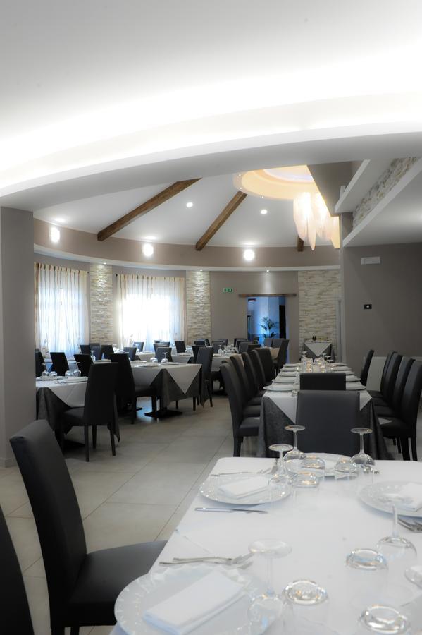 Hotel Duca Di Calabria Serra San Bruno Exterior photo