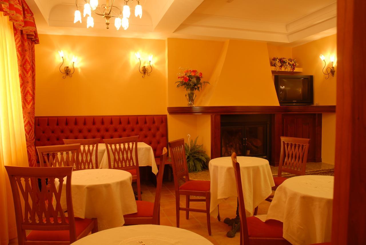 Hotel Duca Di Calabria Serra San Bruno Exterior photo